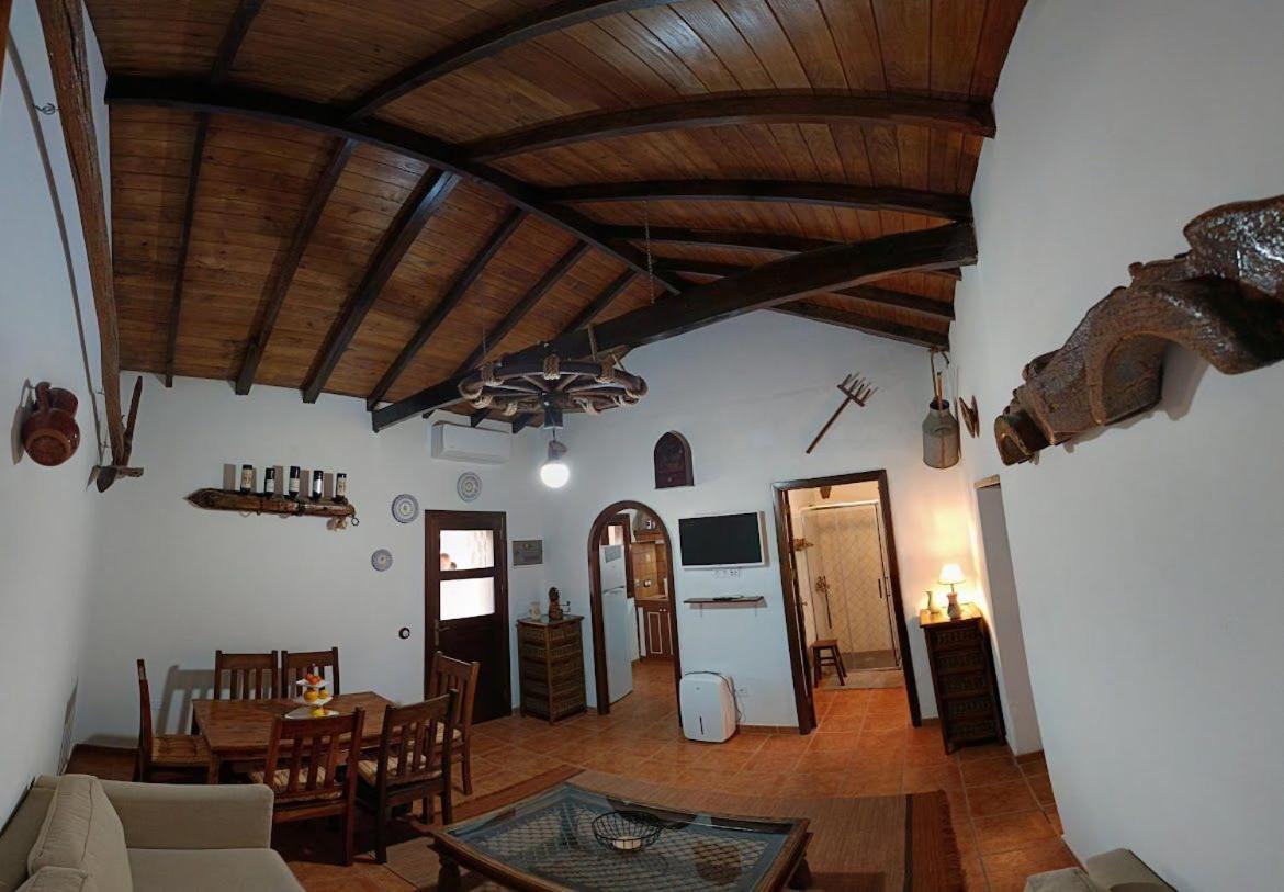 Finca Los Arcos Del Laurel Moya  Exteriör bild