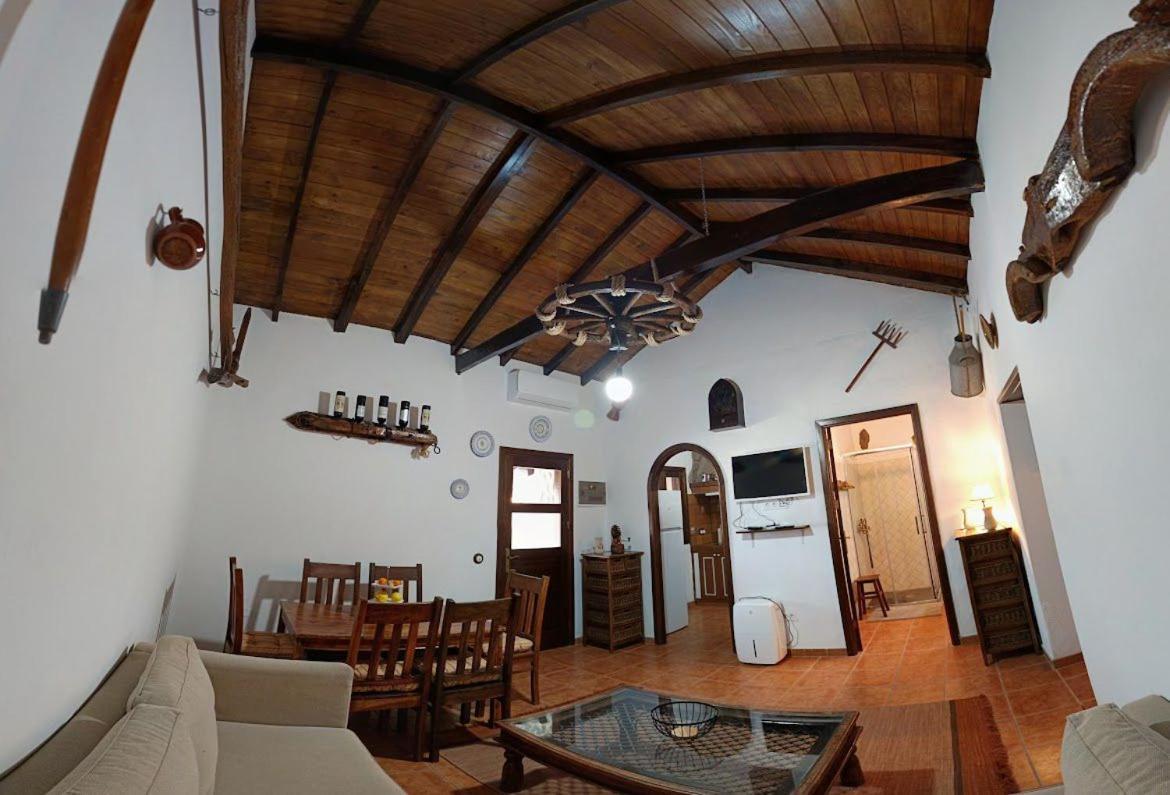 Finca Los Arcos Del Laurel Moya  Exteriör bild